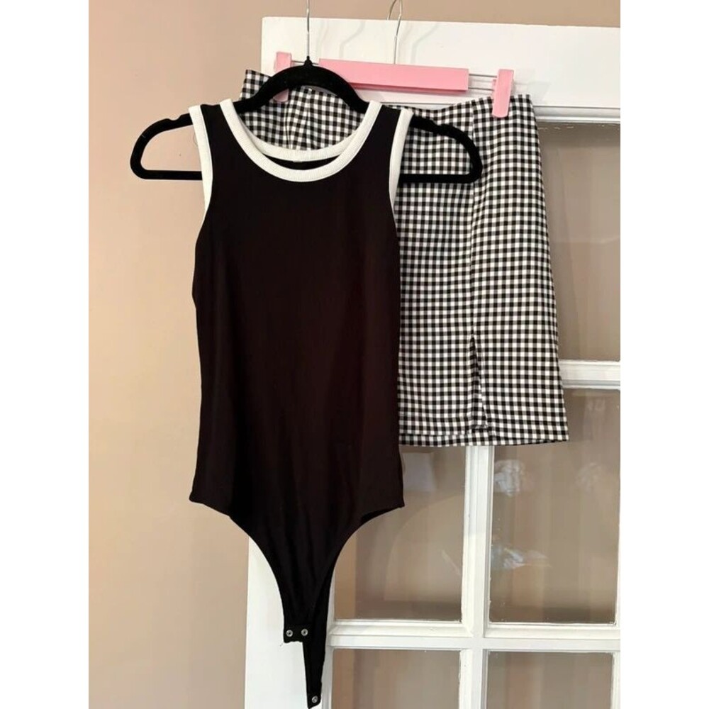 2 piece set Size Small